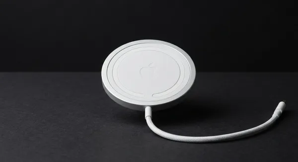 Caricabatterie MagSafe per iPhone